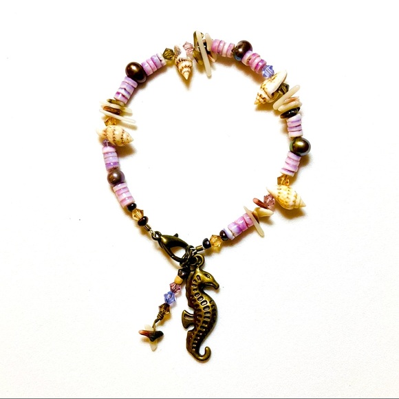 Artisan Lilac Purple Seahorse and Shell Tropical Bracelet - Picture 2 of 7
